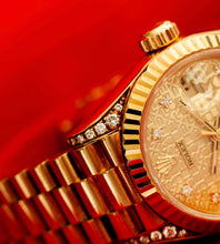 Afbeelding in Gallery-weergave laden, Rolex Lady-Datejust 69238 '18K Gold / Diamond Jubilee Dial / Box + Papers / 1995'