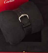 Afbeelding in Gallery-weergave laden, Cartier Tank Must Large / Full- Set / 2021 / WSTA0041 / 4323