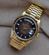 Afbeelding in Gallery-weergave laden, Rolex Day-Date 18038 'Brown Vignette' 1979'