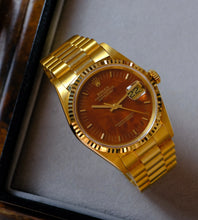 Afbeelding in Gallery-weergave laden, Rolex Datejust 16238 'wood dial' 1988