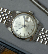 Afbeelding in Gallery-weergave laden, Rolex Datejust 1601 (Wide-Boy / No-Lume) 1970