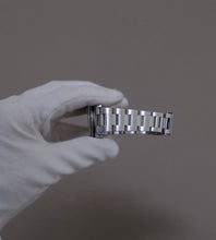 Afbeelding in Gallery-weergave laden, Tudor Submariner 79090 + Box (1989)