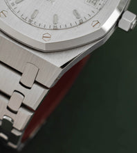 Afbeelding in Gallery-weergave laden, Audemars Piguet Royal Oak 14790ST 'White Dial' + Extract Of The Archives (2003)