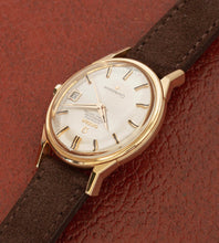 Afbeelding in Gallery-weergave laden, Omega Constellation 18K - 168.005 - Dog Leg - Silver Flat Dial - Onyx (1963)