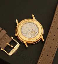 Afbeelding in Gallery-weergave laden, Blancpain Villeret Ultra-Slim 18K - Ref. 0021-1418-55 - Full Set (Ca. 2001)