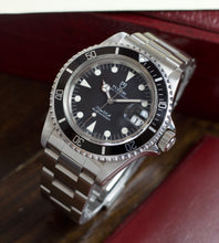 Afbeelding in Gallery-weergave laden, Tudor Submariner 79090 + Box (1989)