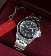 Afbeelding in Gallery-weergave laden, Tudor Submariner 79090 + Box (1989)