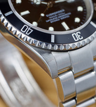 Afbeelding in Gallery-weergave laden, Rolex Submariner 16610 (Full-Set / NL delivered) 2004