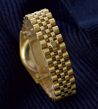 Afbeelding in Gallery-weergave laden, Rolex Datejust 16018 'Wood Dial' (1985)