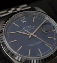 Load image into Gallery viewer, Rolex Datejust 16234 Blue dial