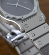 Afbeelding in Gallery-weergave laden, Cartier Santos Octagon 2965 Grey Ghost Dial