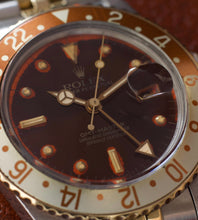 Afbeelding in Gallery-weergave laden, Rolex GMT-Master 16753 ''Root beer / Nipple lava dial'' (1983)