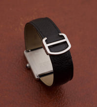Afbeelding in Gallery-weergave laden, Cartier Tank Solo 'Large' 3169 (2021)