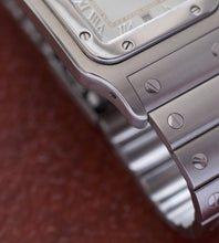 Afbeelding in Gallery-weergave laden, Cartier Santos Galbée 987901 (Cartier service papers)