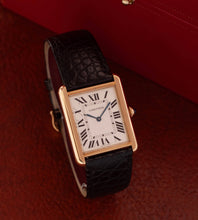 Afbeelding in Gallery-weergave laden, Cartier Tank Solo 'Large' 2742 (18K Gold) Box + Papers