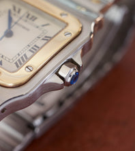 Afbeelding in Gallery-weergave laden, Cartier Santos Galbée 187901 + Box