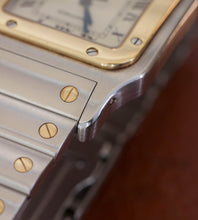 Afbeelding in Gallery-weergave laden, Cartier Santos Galbée 187901 + Box