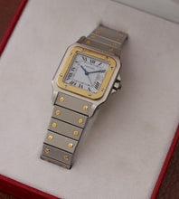 Afbeelding in Gallery-weergave laden, Cartier Santos Carree 2961 + Box & Booklets
