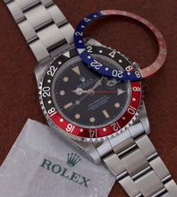 Load image into Gallery viewer, Rolex GMT-Master II 16710 Coke + Pepsi Inlay 'Cream Patina' (1990)