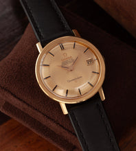 Afbeelding in Gallery-weergave laden, Omega Constellation Date 18K 'Pie-Pan Onyx Dial' 168.004/14 (1962)