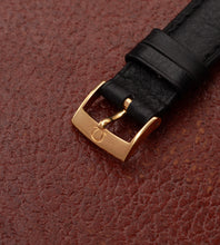 Afbeelding in Gallery-weergave laden, Omega Constellation Date 18K 'Pie-Pan Onyx Dial' 168.004/14 (1962)