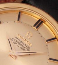 Afbeelding in Gallery-weergave laden, Omega Constellation Date 18K 'Pie-Pan Onyx Dial' 168.004/14 (1962)