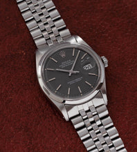Afbeelding in Gallery-weergave laden, Rolex Datejust 1600 'Anthracite / Grey Dial' (1970)