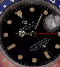 Afbeelding in Gallery-weergave laden, Rolex GMT-Master II Pepsi + Coke Inlay 'Cream Patina' 1990