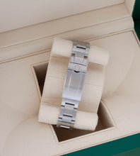 Afbeelding in Gallery-weergave laden, Rolex Explorer 124270 (Full-Set / NL delivered 2023)