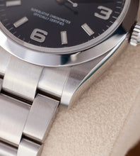 Afbeelding in Gallery-weergave laden, Rolex Explorer 124270 (Full-Set / NL delivered 2023)