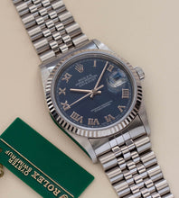 Afbeelding in Gallery-weergave laden, Rolex Datejust 16234 'Blue Applied Roman Dial' + Tag (1997/1998)