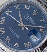 Afbeelding in Gallery-weergave laden, Rolex Datejust 16234 'Blue Applied Roman Dial' + Tag (1997/1998)
