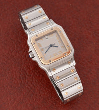 Afbeelding in Gallery-weergave laden, Cartier Santos Galbée 1566 'Grey Roman'