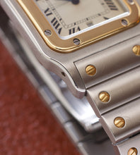 Afbeelding in Gallery-weergave laden, Cartier Santos Galbée 187901 + Box & Papers