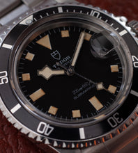 Afbeelding in Gallery-weergave laden, Tudor Submariner 'Snowflake' 94110 (1981)