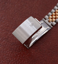 Afbeelding in Gallery-weergave laden, Rolex Datejust 16233 'Silver Diamond Dial' (1991)