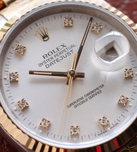 Afbeelding in Gallery-weergave laden, Rolex Datejust 16233 'Silver Diamond Dial' (1991)