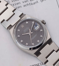 Afbeelding in Gallery-weergave laden, Rolex Datejust Oysterquartz 17000 'Grey Diamond Dial' + Dutch Invoice & Full Service History (1979)