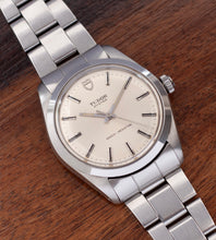 Afbeelding in Gallery-weergave laden, Tudor Oyster 9000/0 'Silver Dial' 1979