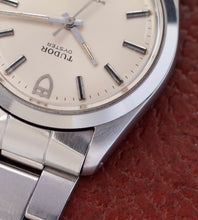 Afbeelding in Gallery-weergave laden, Tudor Oyster 9000/0 'Silver Dial' 1979