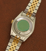 Afbeelding in Gallery-weergave laden, Rolex Datejust 16233 'Champagne Dial' (1992)