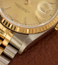 Afbeelding in Gallery-weergave laden, Rolex Datejust 16233 'Champagne Dial' (1992)