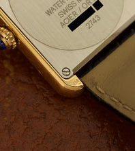 Afbeelding in Gallery-weergave laden, Cartier Tank Solo 'Small' 2743 + Box & Papers (2014)