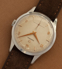 Afbeelding in Gallery-weergave laden, Omega 'CK 2750 / Cal. 266 Honeycomb dial' (1954)