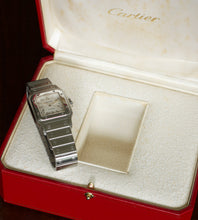 Afbeelding in Gallery-weergave laden, Cartier Santos Galbée 2319 'Guilloché dial' Box + Papers (1999)