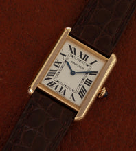 Afbeelding in Gallery-weergave laden, Cartier Tank Solo 'Small' 3168 + Box & Papers / Brown Strap (2014)