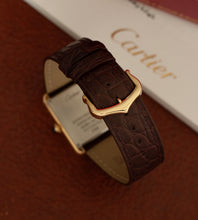 Afbeelding in Gallery-weergave laden, Cartier Tank Solo 'Small' 3168 + Box & Papers / Brown Strap (2014)