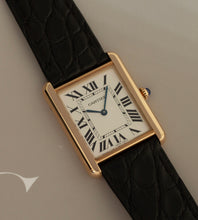 Afbeelding in Gallery-weergave laden, Cartier Tank Solo 'Large' 2742 + Box & Papers (2007)