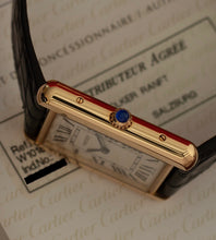 Afbeelding in Gallery-weergave laden, Cartier Tank Solo 'Large' 2742 + Box & Papers (2007)