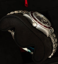 Afbeelding in Gallery-weergave laden, Tudor Black Bay Fifty-Eight 58 'Burgundy Red' (Full-Set / Brand New In Stickers / 2025)